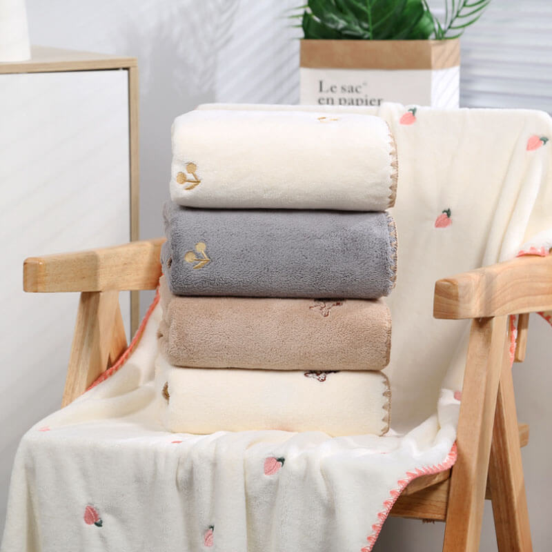 2Pcs Embroidery Quick-Dry Bath Towel Set