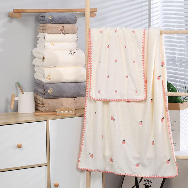 2Pcs Embroidery Quick-Dry Bath Towel Set