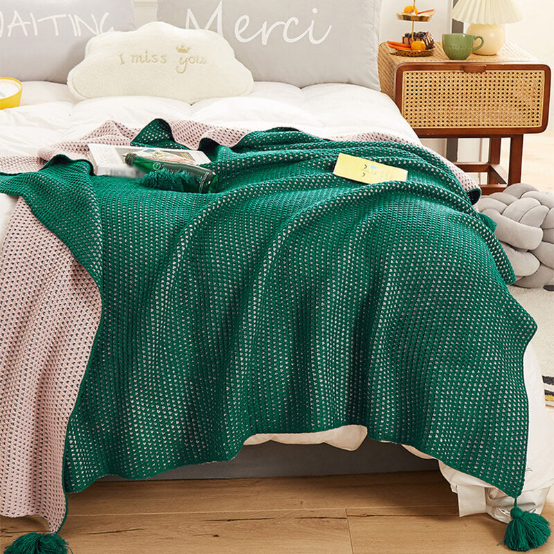 Comfortable Keep Warm Cellular Blankets for Adults