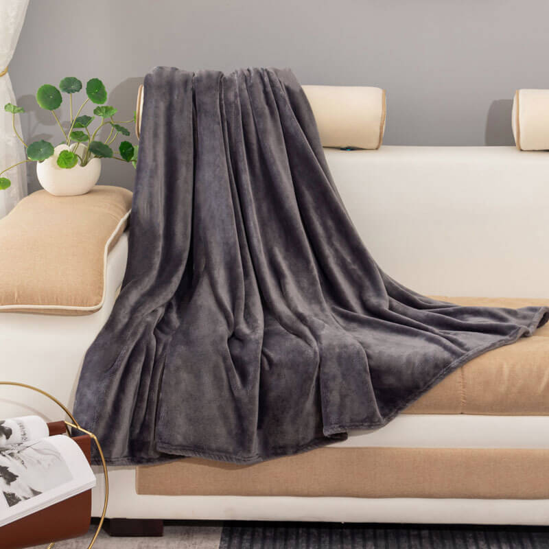 Soft and Warm Fleece Blanket