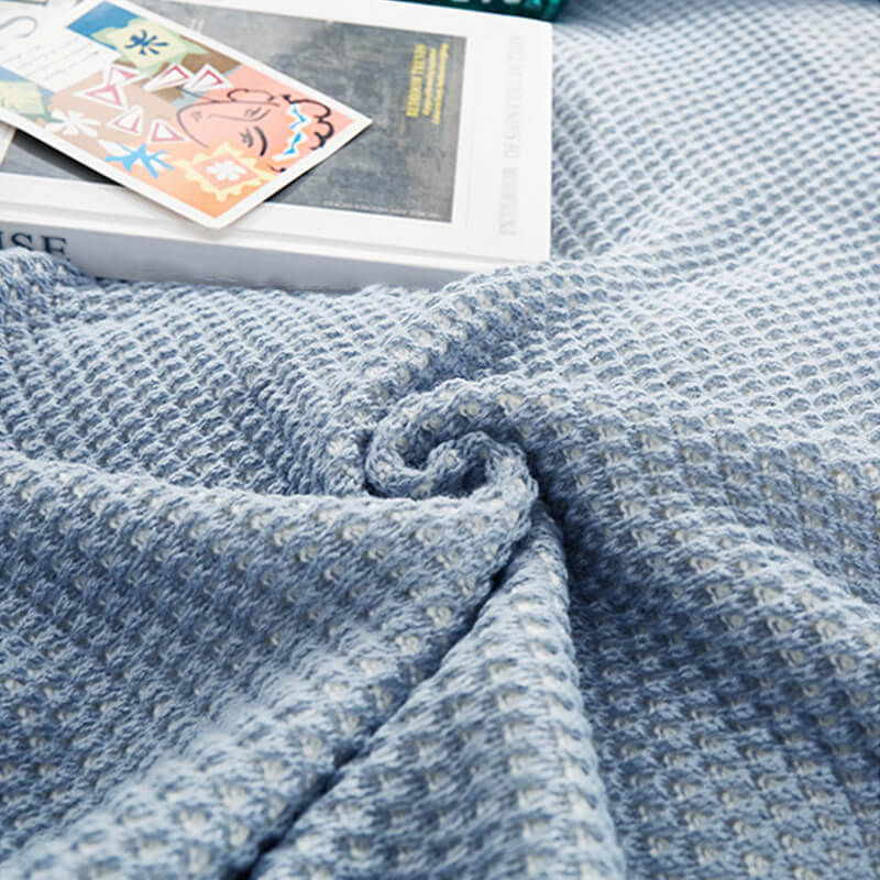 Comfortable Keep Warm Cellular Blankets for Adults