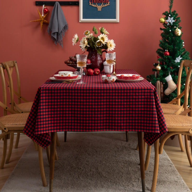 Plaid Rectangle & Round Christmas Tablecloth