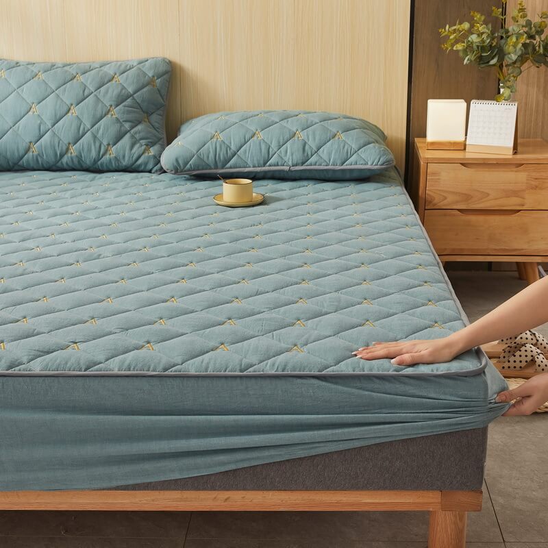 3 Pcs Thicken Bed Sheet Set with Pillowcase