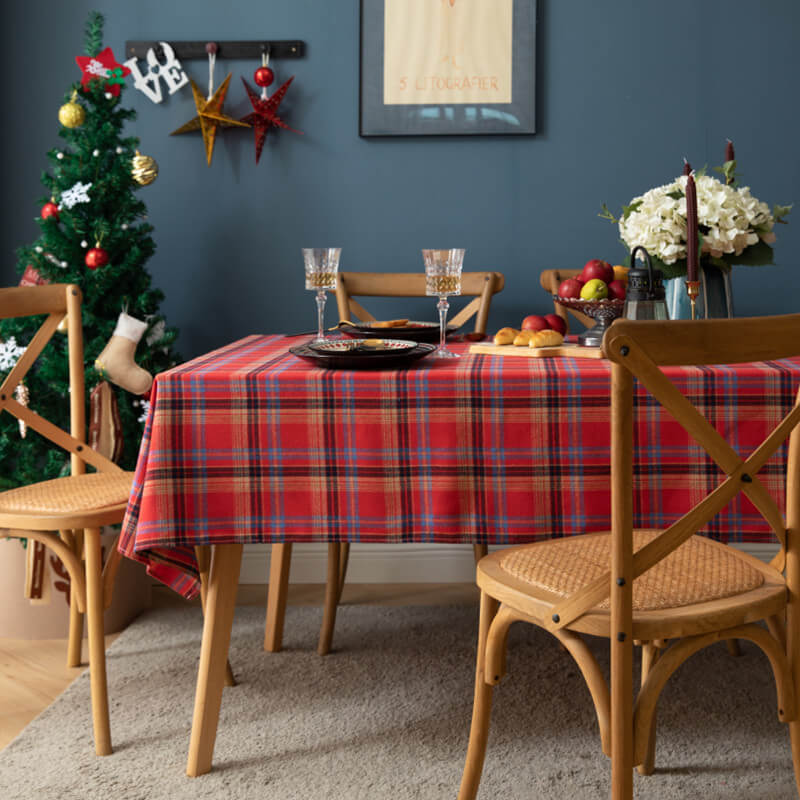 Plaid Rectangle & Round Christmas Tablecloth