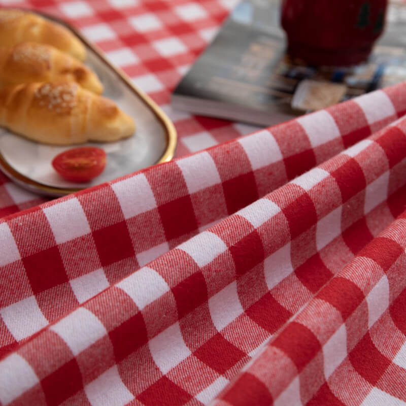 Plaid Rectangle & Round Christmas Tablecloth