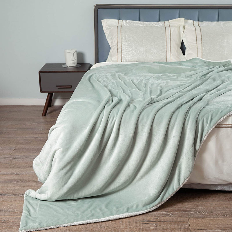 Sherpa Fleece Blanket,Warm Microfiber Throws