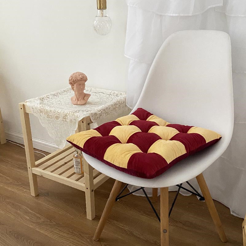 Comfortable And Soft Seat Pads With Fixed Rope