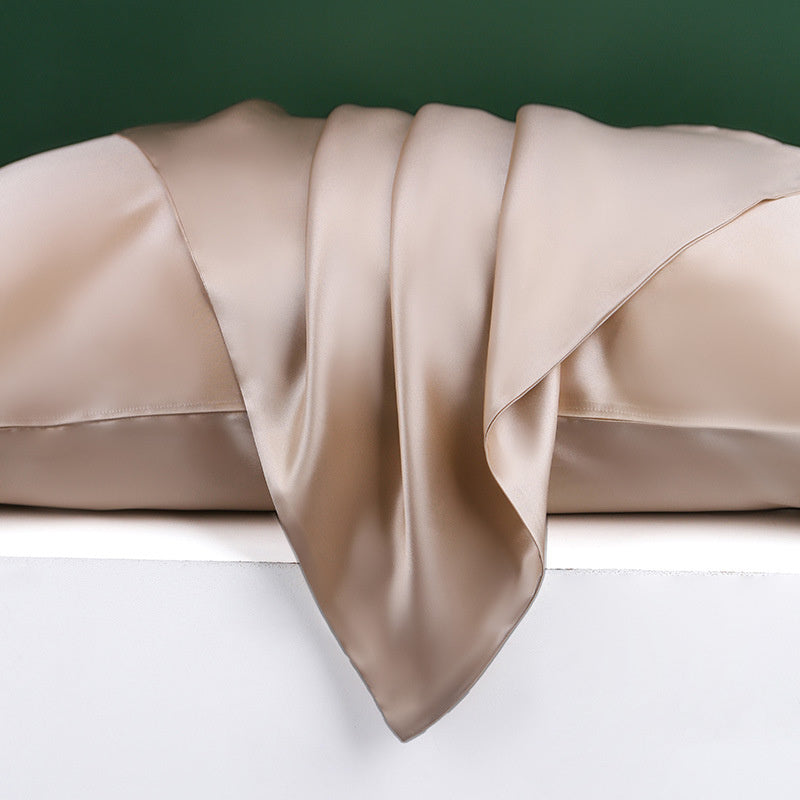 Comfortable and Breathable Satin Pillowcase