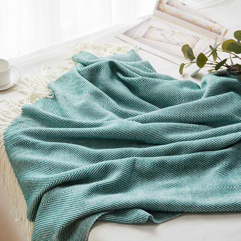 Fashionable And Comfortable Tassel Wool Blanket