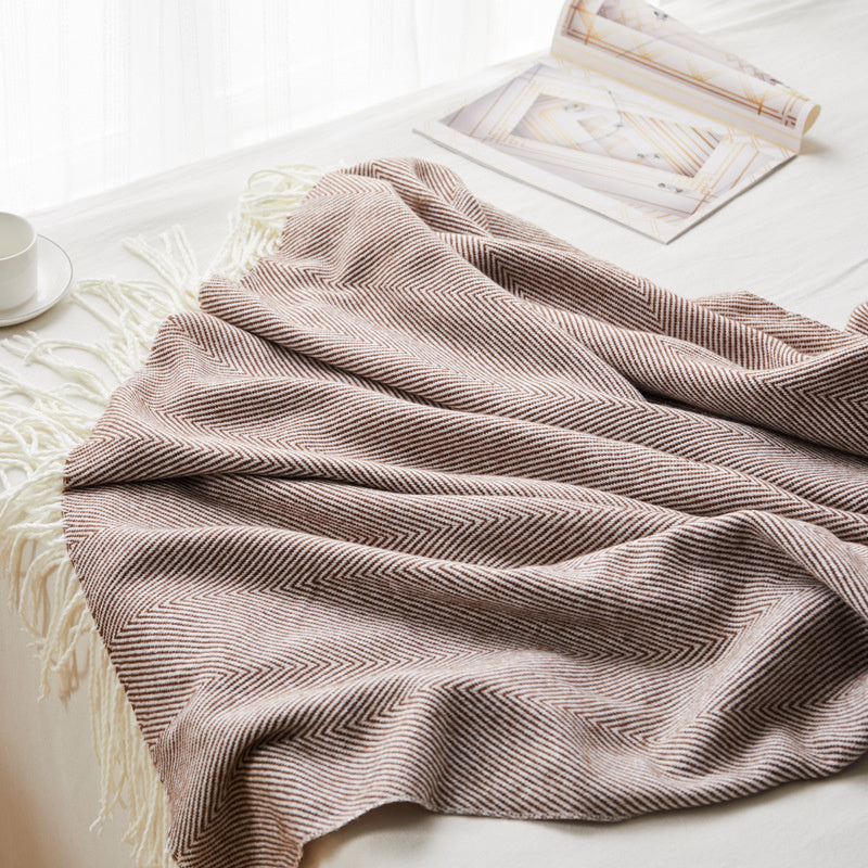 Fashionable And Comfortable Tassel Wool Blanket